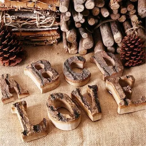 Fából készült betűk