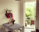 Tirai di dapur dengan balkon: 14 opsi desain 9760_96