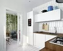 Design de l'appartement avec une emphase sur un arbre: planches dans la chambre et bouleau dans le salon 9774_7