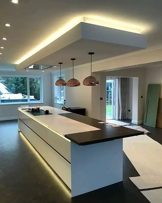 เลือกเพดานของ Drywall สำหรับห้องครัว: ตัวเลือกการออกแบบที่มีภาพถ่ายและเคล็ดลับที่มีประโยชน์ 9787_115