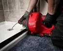 Hoe de geur van riolering in het huis te elimineren: oorzaken van problemen en manieren om het op te lossen 983_22