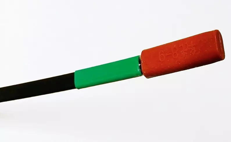 Alisin ang mga jam ng trapiko ng yelo: kung paano ikonekta ang warming cable para sa supply ng tubig sa loob ng tubo 9840_9