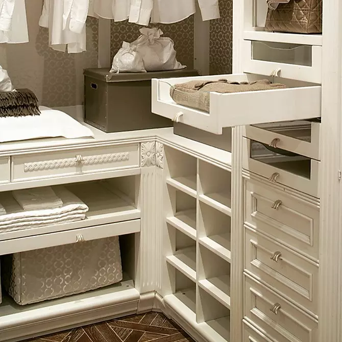 Modern dressing room from storage room: arrangement tips and 50+ successful filling examples 9868_31