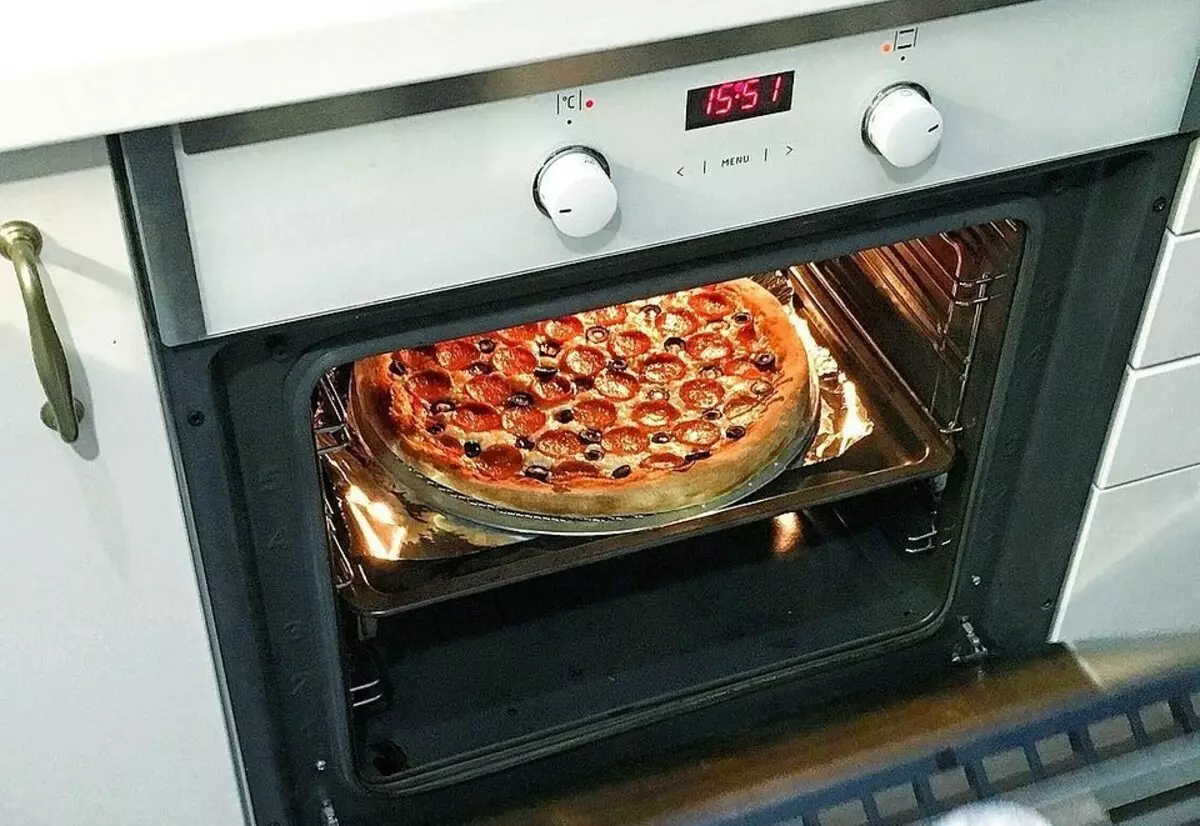 Carane ngresiki oven saka lemak lan nagar: Cara tradisional lan 12 resep-resep rakyat 9936_2