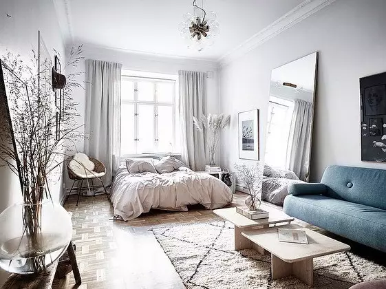 Skandinavisk stil i soveværelset interiør: 50 smukke eksempler 9947_105