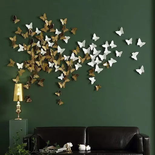 Cum să decorați peretele deasupra canapelei: idei simple și complexe 9959_47